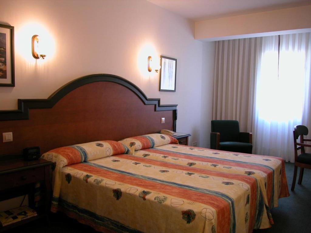 Hotel Touris Ardía Екстериор снимка