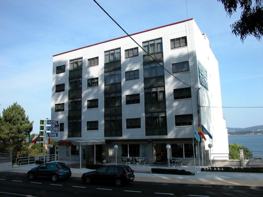 Hotel Touris Ardía Екстериор снимка